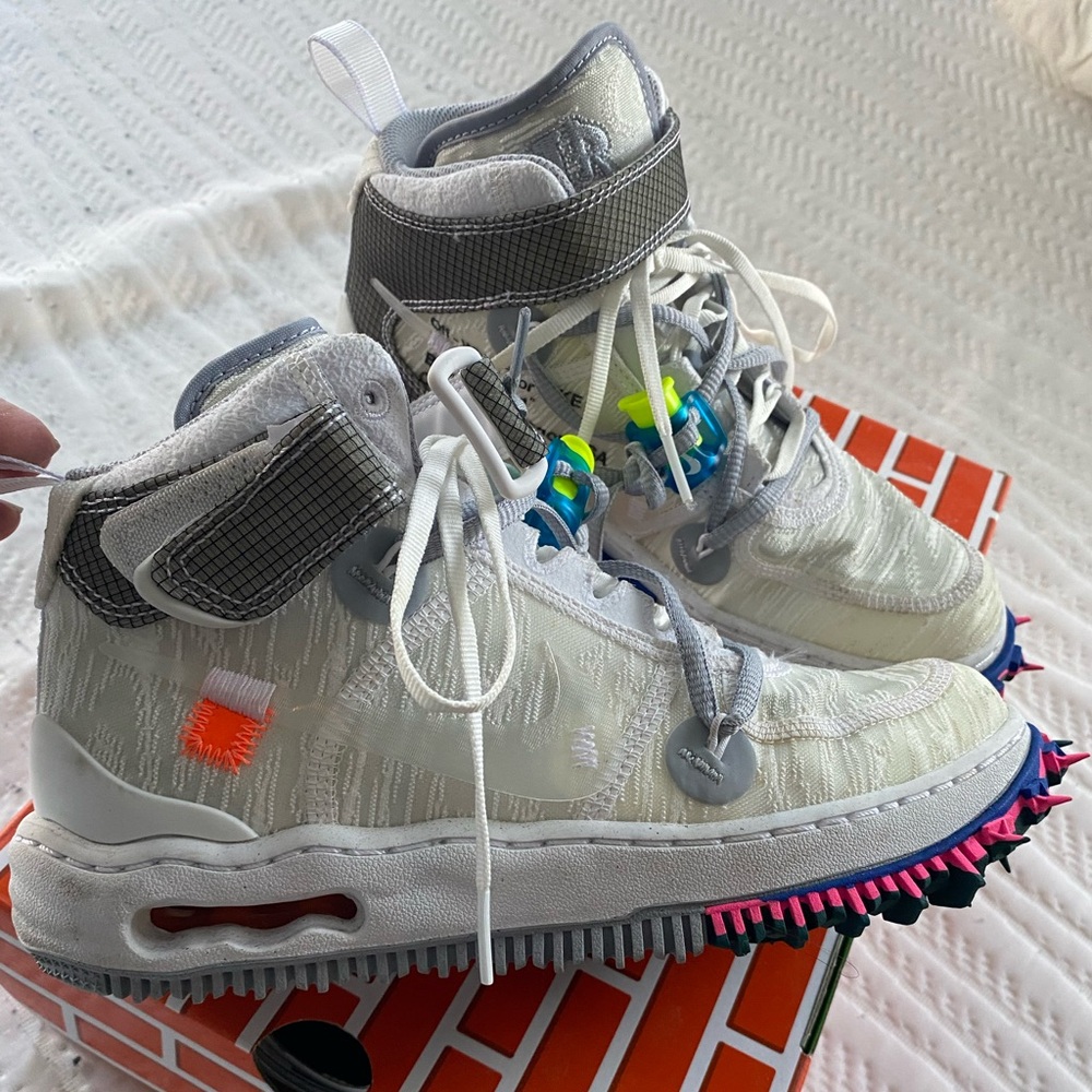 NIKE Air Force Mid 1 Off-White